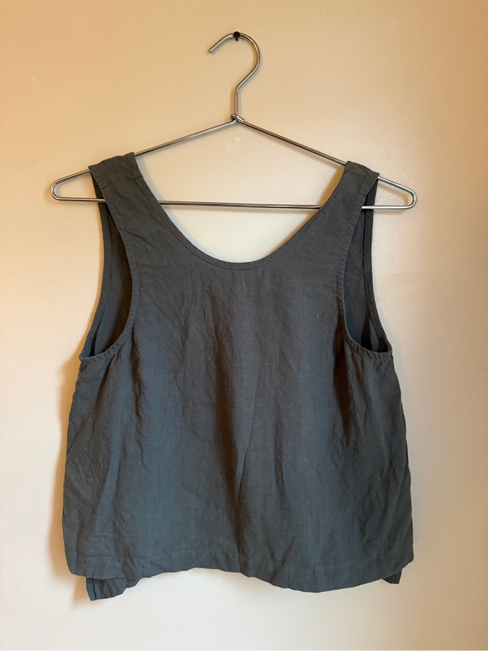 Ilana Kohn Roxey linen tank in charcoal